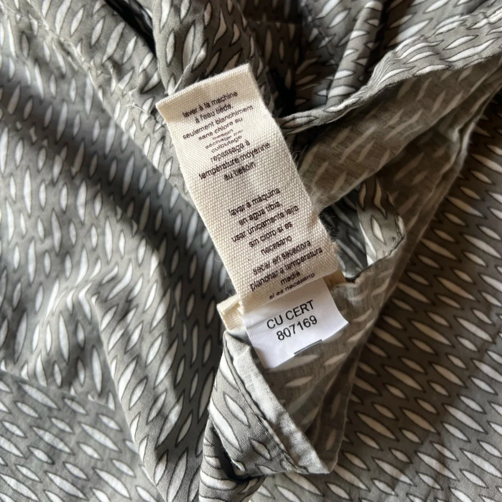 West Elm Green Organic Cotton Gray Geometric Pintuck Euro Shams 2 Pc Set